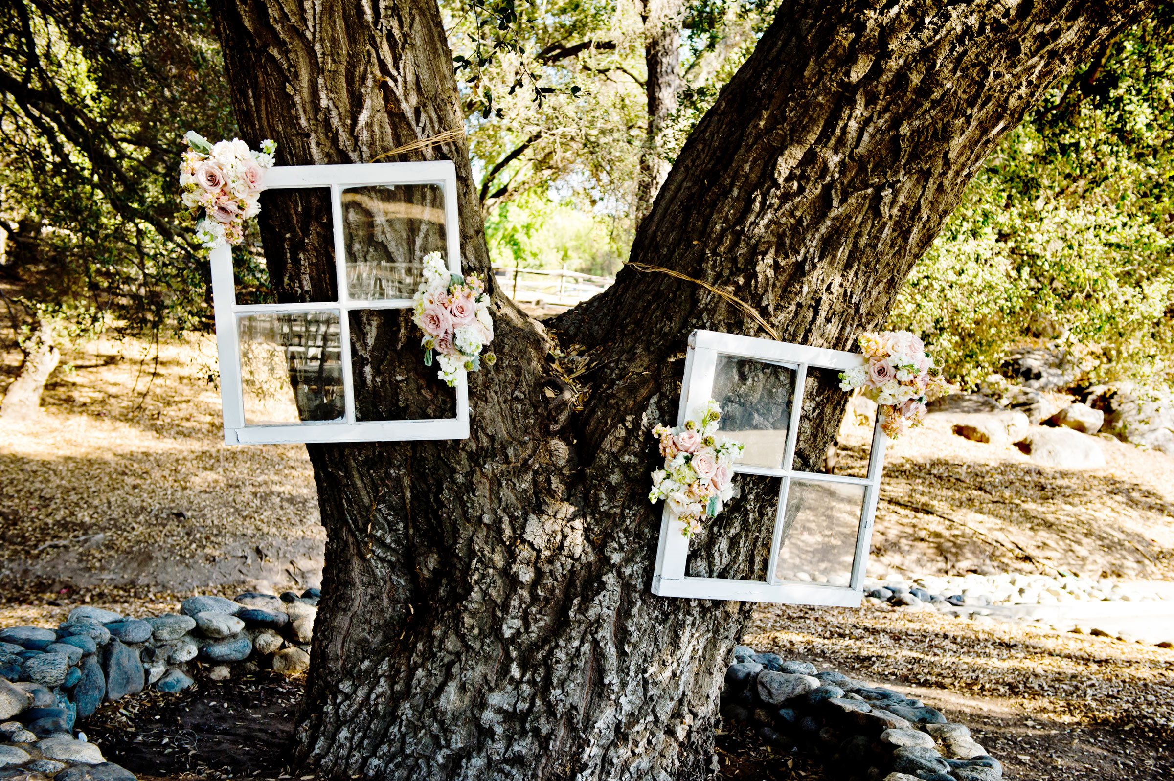 Serenity-Oaks-Ranch-Wedding-and-Blush-Botanicals
