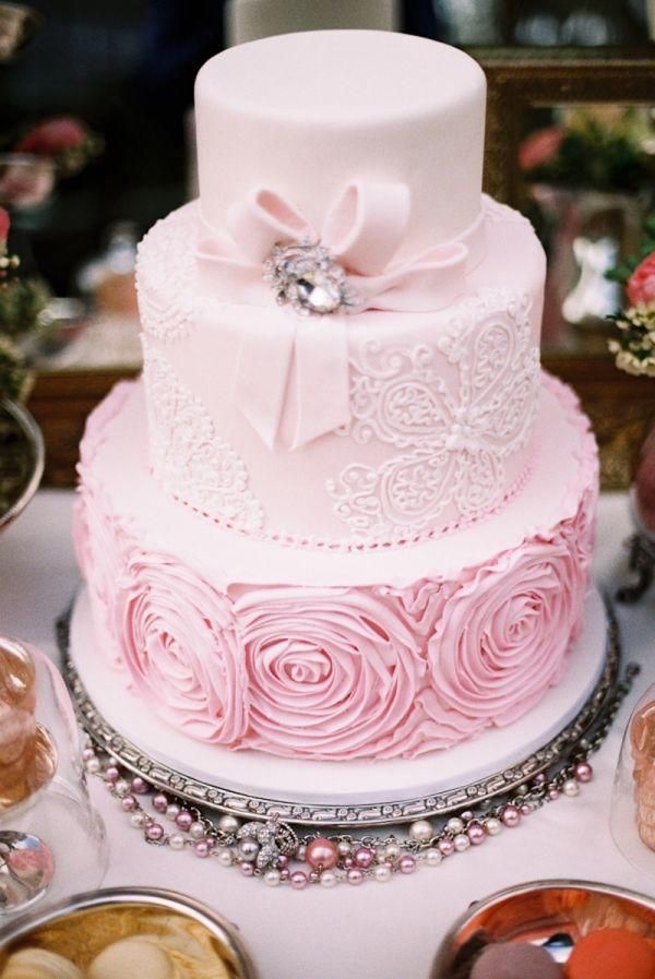 004d10383d8ee6a534d8e2fb07b03d05--pink-summer-wedding-pink-wedding-cake