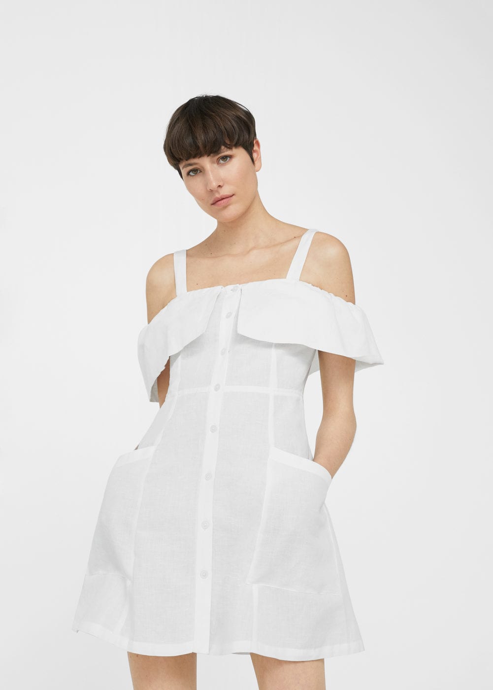 Off-shoulders linen dress